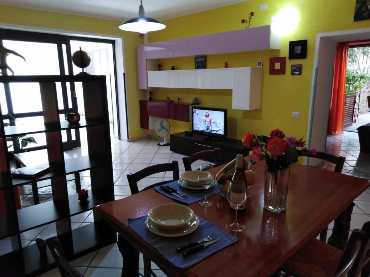 Appartamento Asia Đảo Lipari Ngoại thất bức ảnh